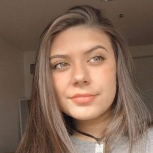 Meet your Posher, Addi